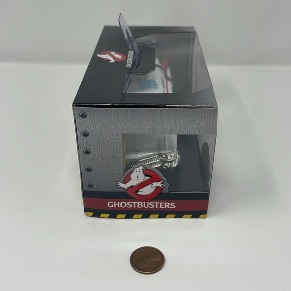 Jada Toys - Ecto-1 - Ghostbusters - Hollywood Rides - 253232000 - Picture 3 of 6